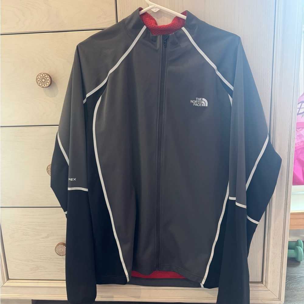 The North Face Men's Black running jacket size large